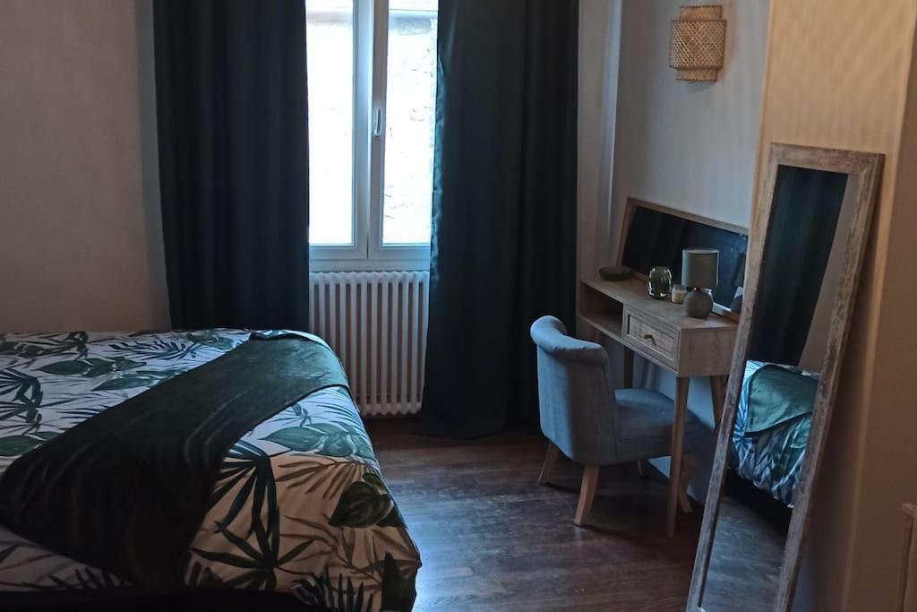 Petite Maison De Bourg Proche A84 Ducey-Les Cheris المظهر الخارجي الصورة